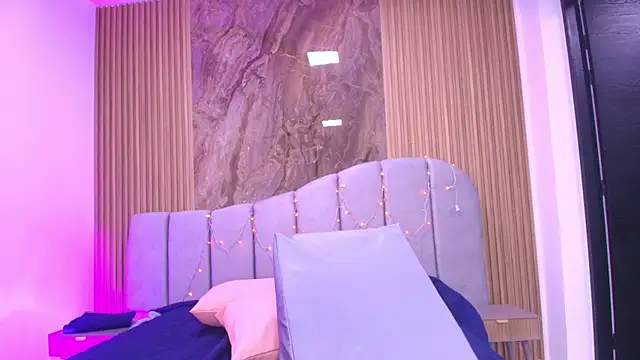 arletmss online show from 12.16.25