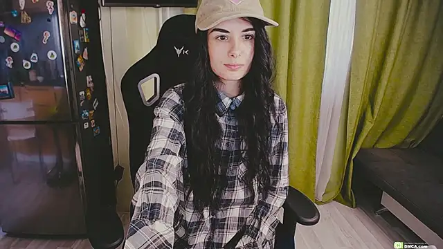 Snapshot of The_Blacksphinxxx chatting on 02.11.25 The Blacksphinxxx online show from 02.11.25