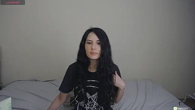 Snapshot of The_Blacksphinxxx chatting on 09.29.25 The Blacksphinxxx online show from 09.29.25