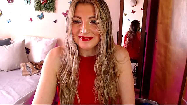 Snapshot of Jolie-Mature chatting on 05.10.26 Jolie-Mature online show from 05.10.26