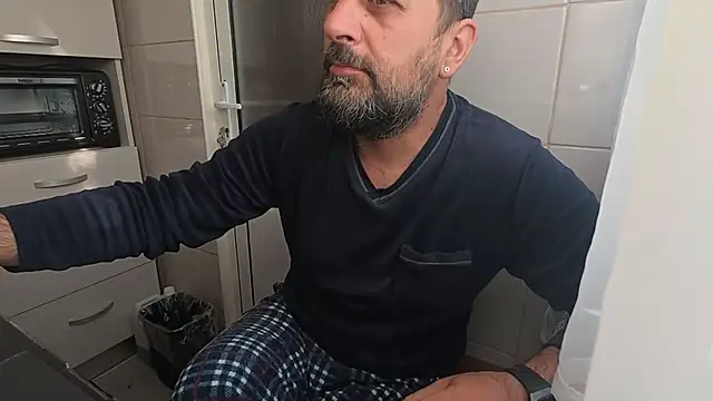 Snapshot of TigerOne19 chatting on 05.19.26 TigerOne19 online show from 05.19.26