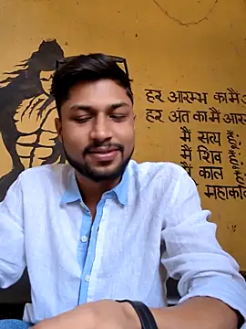  IRRESISTIBLE  online show from 03.07.25