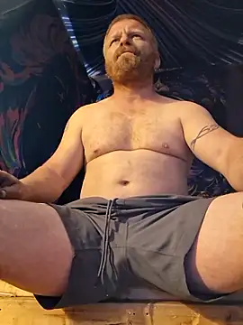 cockycummer online show from 04.17.26