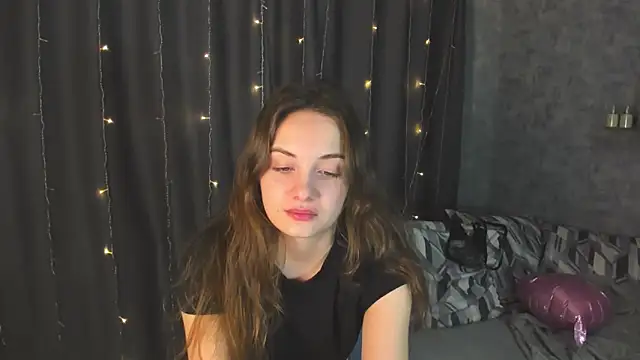 KristinaLoison online show from 02.20.25