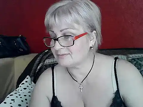 Snapshot of Gina_Marlyn chatting on 03.15.25 Gina Marlyn online show from 03.15.25