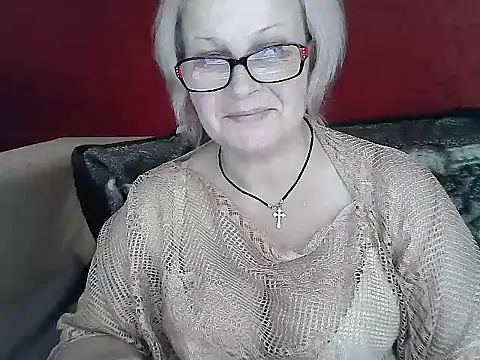Snapshot of Gina_Marlyn chatting on 03.19.25 Gina Marlyn online show from 03.19.25