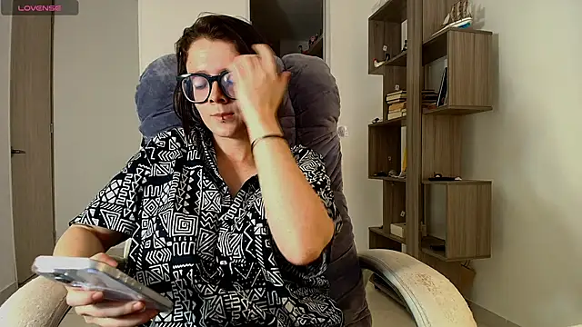 Arya starrk online show from 11.08.25