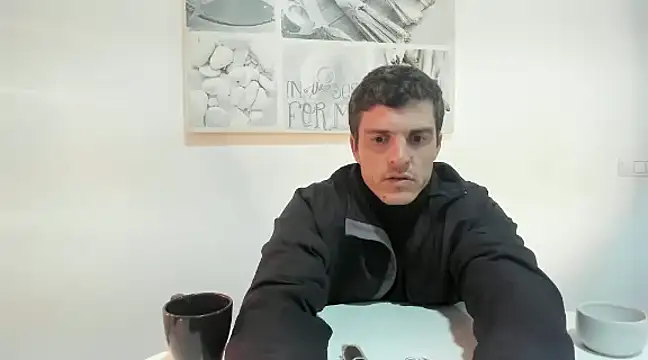 Snapshot of HeteroOli chatting on 02.04.25 HeteroOli online show from 02.04.25