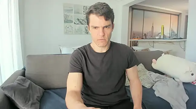 Snapshot of HeteroOli chatting on 02.11.25 HeteroOli online show from 02.11.25