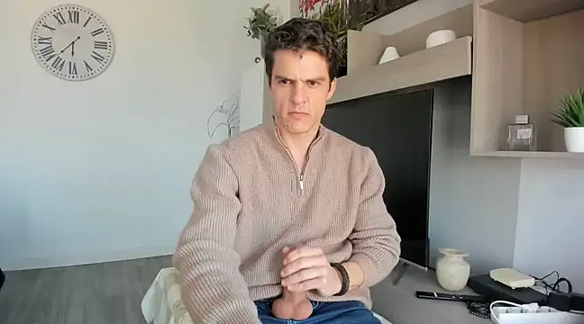 Snapshot of HeteroOli chatting on 02.15.25 HeteroOli online show from 02.15.25