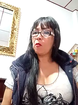 kelly dirty  online show from 03.25.26