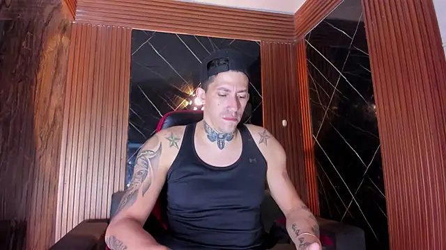 Snapshot of yeckodream chatting on 11.11.25 yeckodream online show from 11.11.25