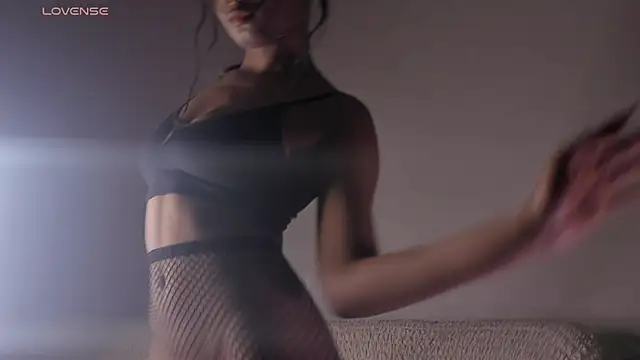 Ana Peachy  online show from 04.29.26