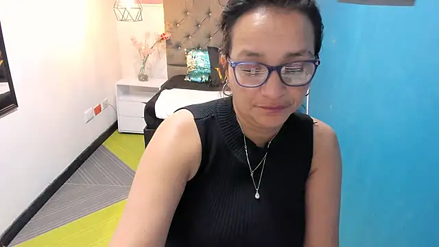 MarilynMiilf  online show from 12.13.24