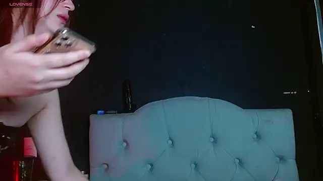 Red-moon1 online show from 06.07.26