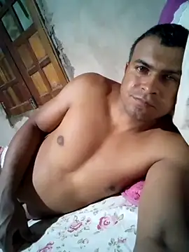 Snapshot of Evandro-Bahia chatting on 11.03.25 Evandro-Bahia online show from 11.03.25