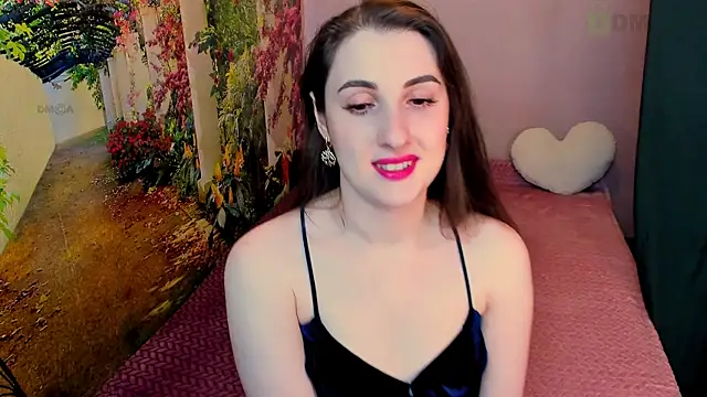 I-JUST-I online show from 11.26.25