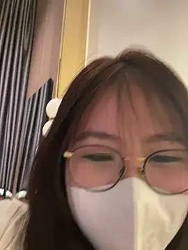 Onee-Chew online show from 02.28.26