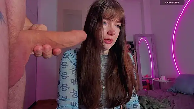 alicekaneky online show from 09.26.25