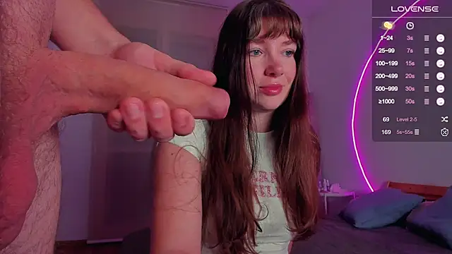 alicekaneky online show from 10.04.25