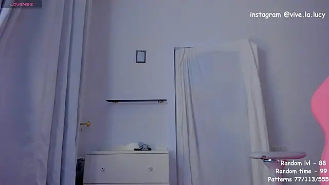 Snapshot of Lucy_Ember chatting on 12.19.24 Lucy Ember online show from 12.19.24