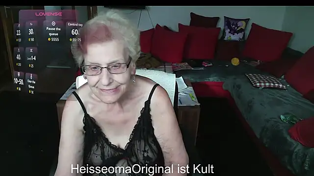 HeisseomaOriginal online show from 09.10.25