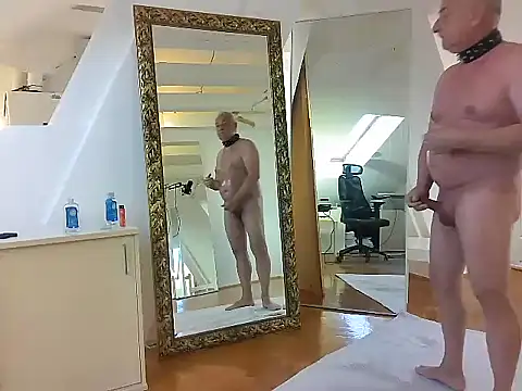 Snapshot of tobi_jerker chatting on 01.07.25 tobi jerker online show from 01.07.25