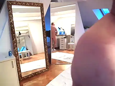 Snapshot of tobi_jerker chatting on 03.23.25 tobi jerker online show from 03.23.25