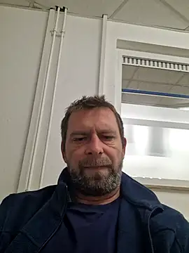 Snapshot of Mjn34 chatting on 01.25.25 Mjn34 online show from 01.25.25