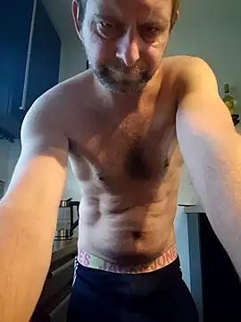 Snapshot of Mjn34 chatting on 09.24.25 Mjn34 online show from 09.24.25