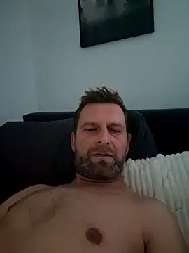 Snapshot of Mjn34 chatting on 11.03.25 Mjn34 online show from 11.03.25