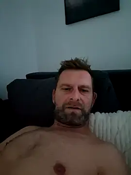 Snapshot of Mjn34 chatting on 11.05.25 Mjn34 online show from 11.05.25