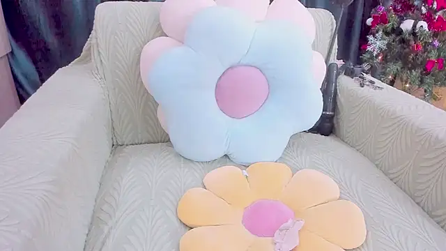 Snapshot of _BABBE_Hii chatting on 02.10.25 BABBE Hii online show from 02.10.25