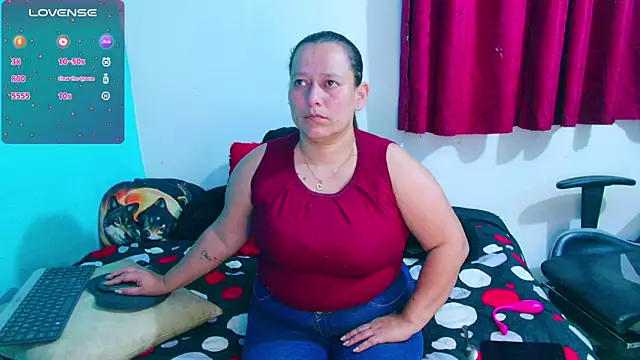 Snapshot of Diana_Lozano chatting on 04.17.26 Diana Lozano online show from 04.17.26