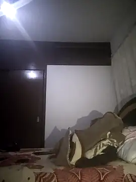 karlaalva online show from 11.27.25