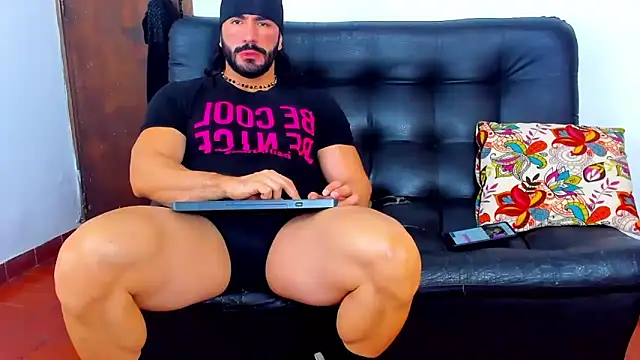 AlfredWalker online show from 02.19.25