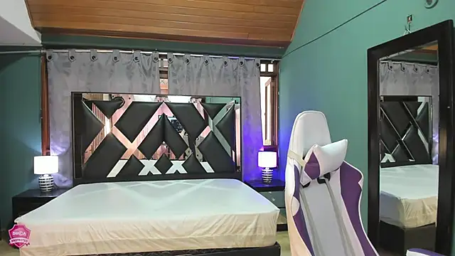 Linda4Petite online show from 03.10.25