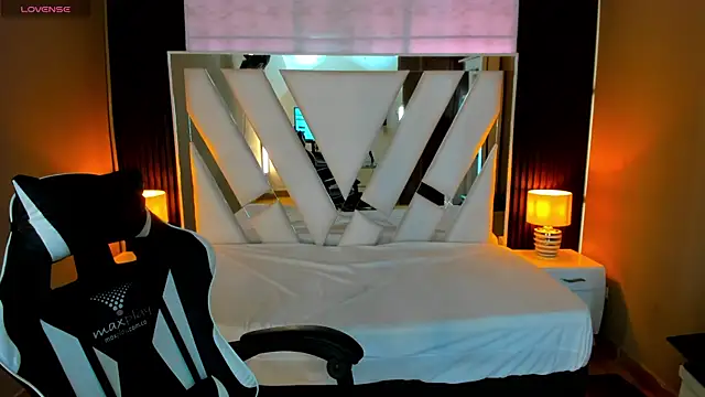 Linda4Petite online show from 10.05.25