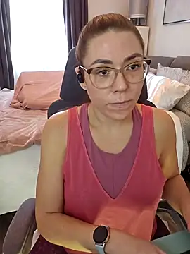 Ellie-L-Elizabeth online show from 12.04.24