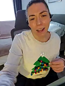 Ellie-L-Elizabeth online show from 12.20.24