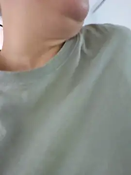 Ellie-L-Elizabeth online show from 09.19.25