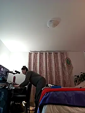 Ellie-L-Elizabeth online show from 02.10.26