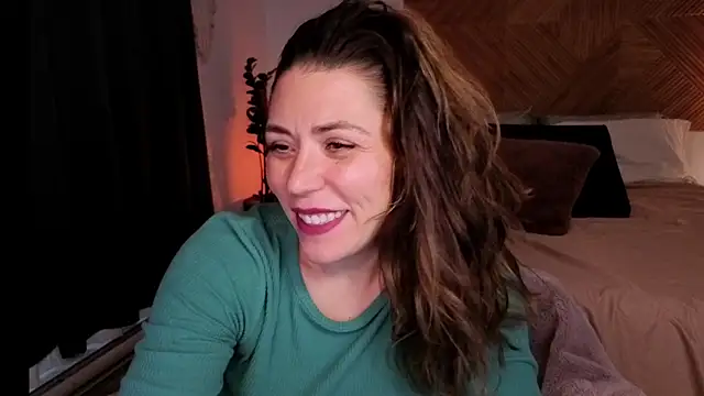 Ellie-L-Elizabeth online show from 04.15.26