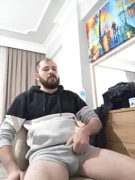 NiiiRvaNaa online show from 11.16.25