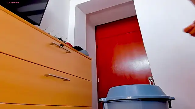 Snapshot of MikeMiller2 chatting on 03.06.25 MikeMiller2 online show from 03.06.25