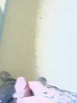 Snapshot of RenaudS-02 chatting on 09.19.25 RenaudS-02 online show from 09.19.25