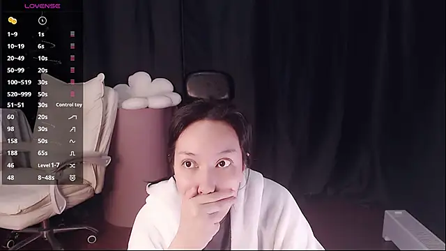 qianqian  online show from 04.14.26