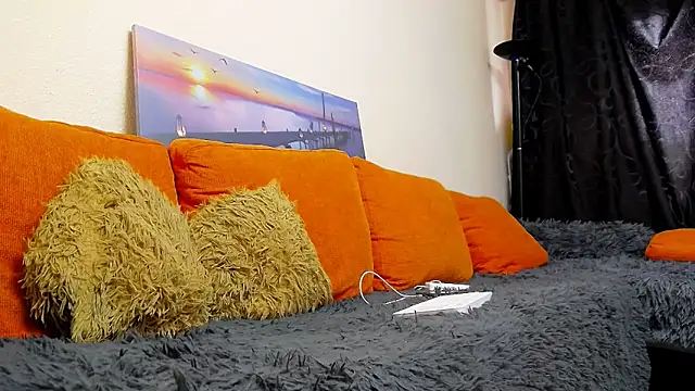 MichaelWills online show from 02.27.25