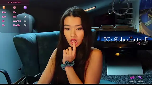 shachatteof online show from 10.13.25