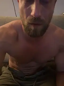 Snapshot of Toyboy471 chatting on 02.20.25 Toyboy471 online show from 02.20.25